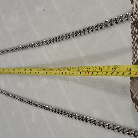 NWT Michael Kors Small Messenger - Picture 13 of 13